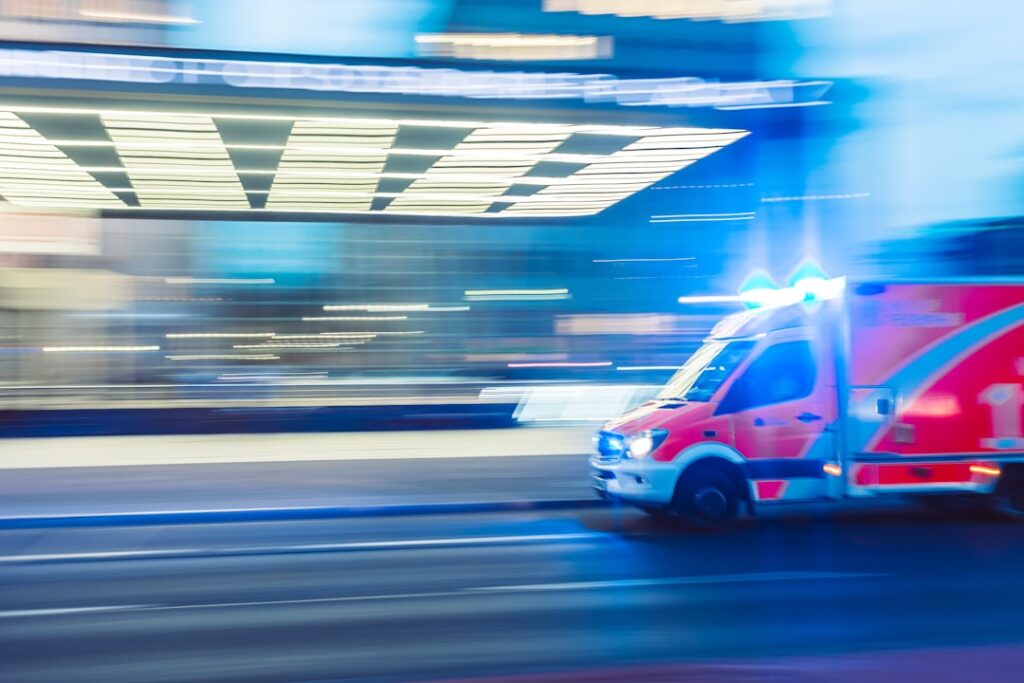 Notfall erkennen und richtig handeln – wichtige Tipps für den Ernstfall Erkennen von Notfallsituationen und gezieltes Handeln zur Lebensrettung im Ernstfall